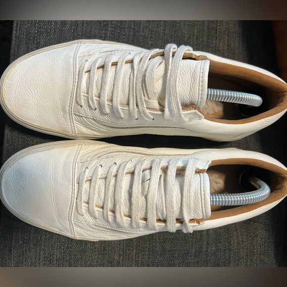 VANS Triple White Leather Old Skool Platform Lace Up Sneakers Shoes, Size 9.5 - Picture 3 of 8